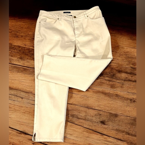 Ann Klein Stretch Denim Jeans Size 8. - Picture 2 of 5